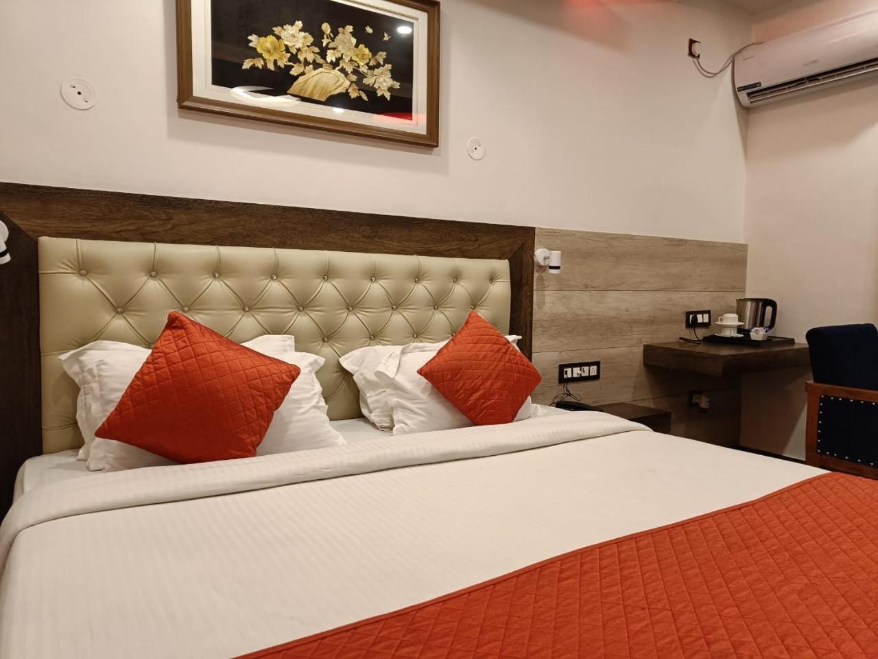 King Castle Mcleodganj-Centrally Heated And Air Cooled- Near Mall Road - Free Parking Dharamshala Exterior foto